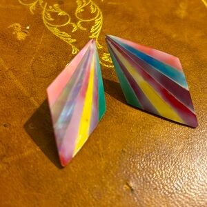 Colorful oyster shell earrings
